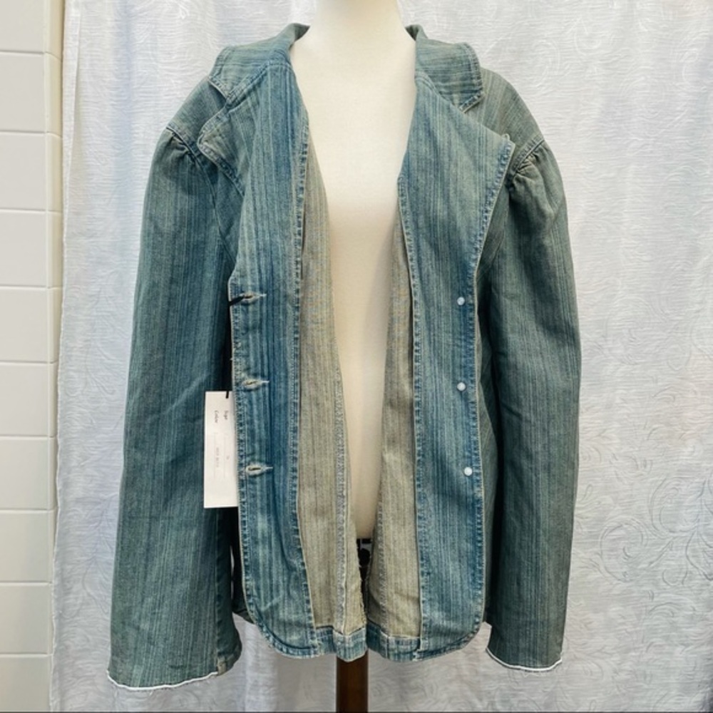 NWT Revolt Jeans Embroidered Split Bell Sleeved Jean Jacket